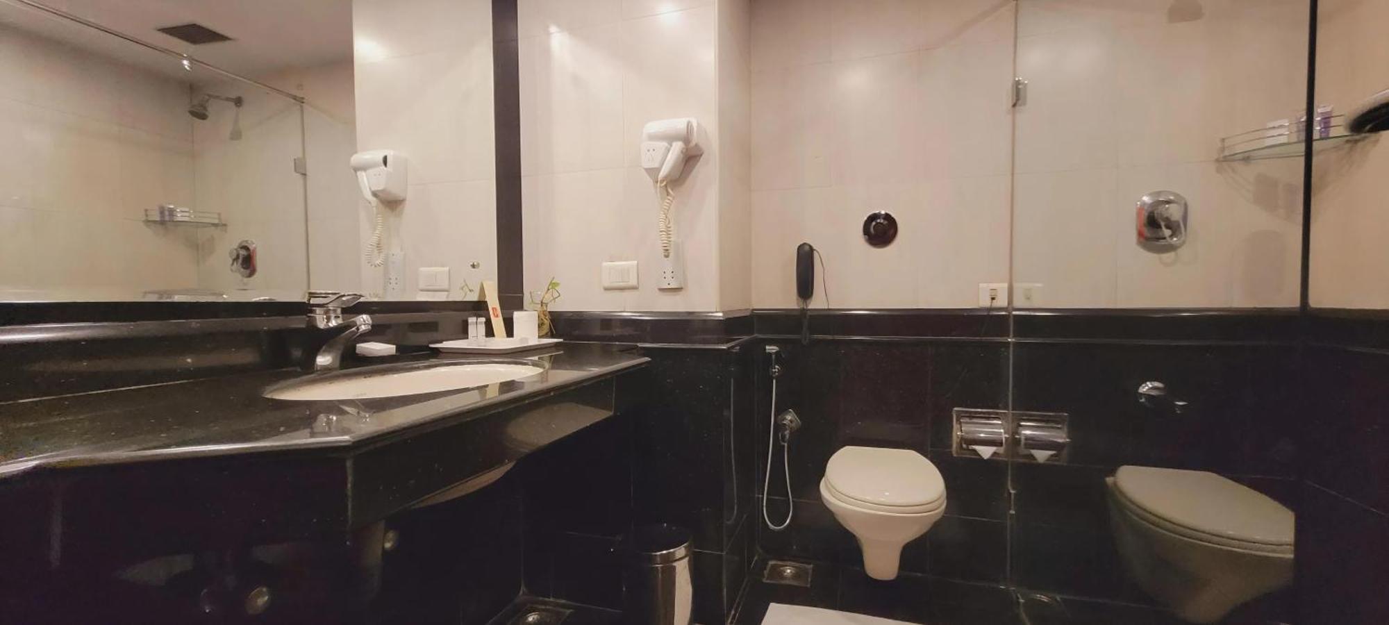 Ashoka Inn Thrissur 外观 照片